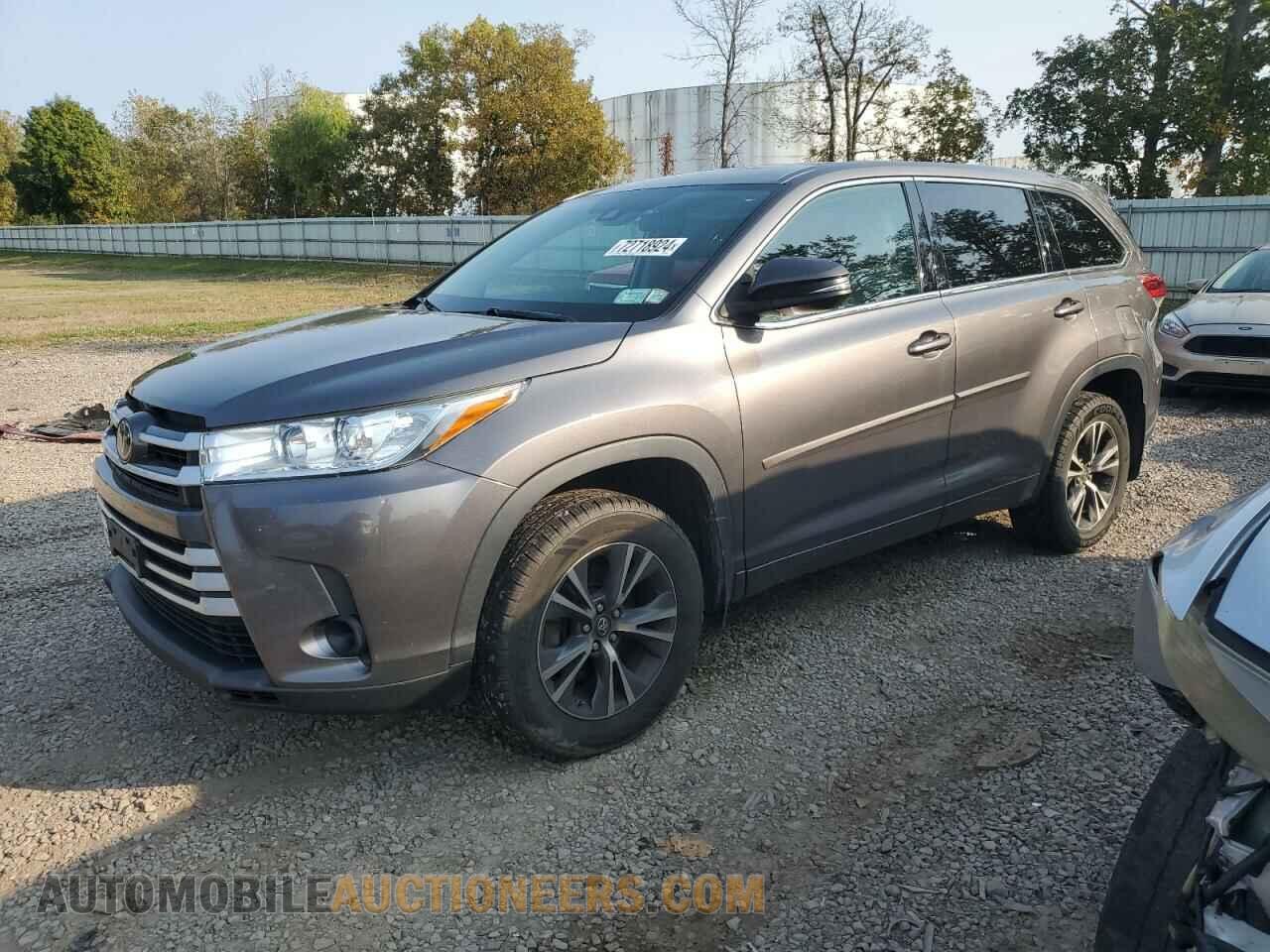 5TDBZRFH7JS886266 TOYOTA HIGHLANDER 2018