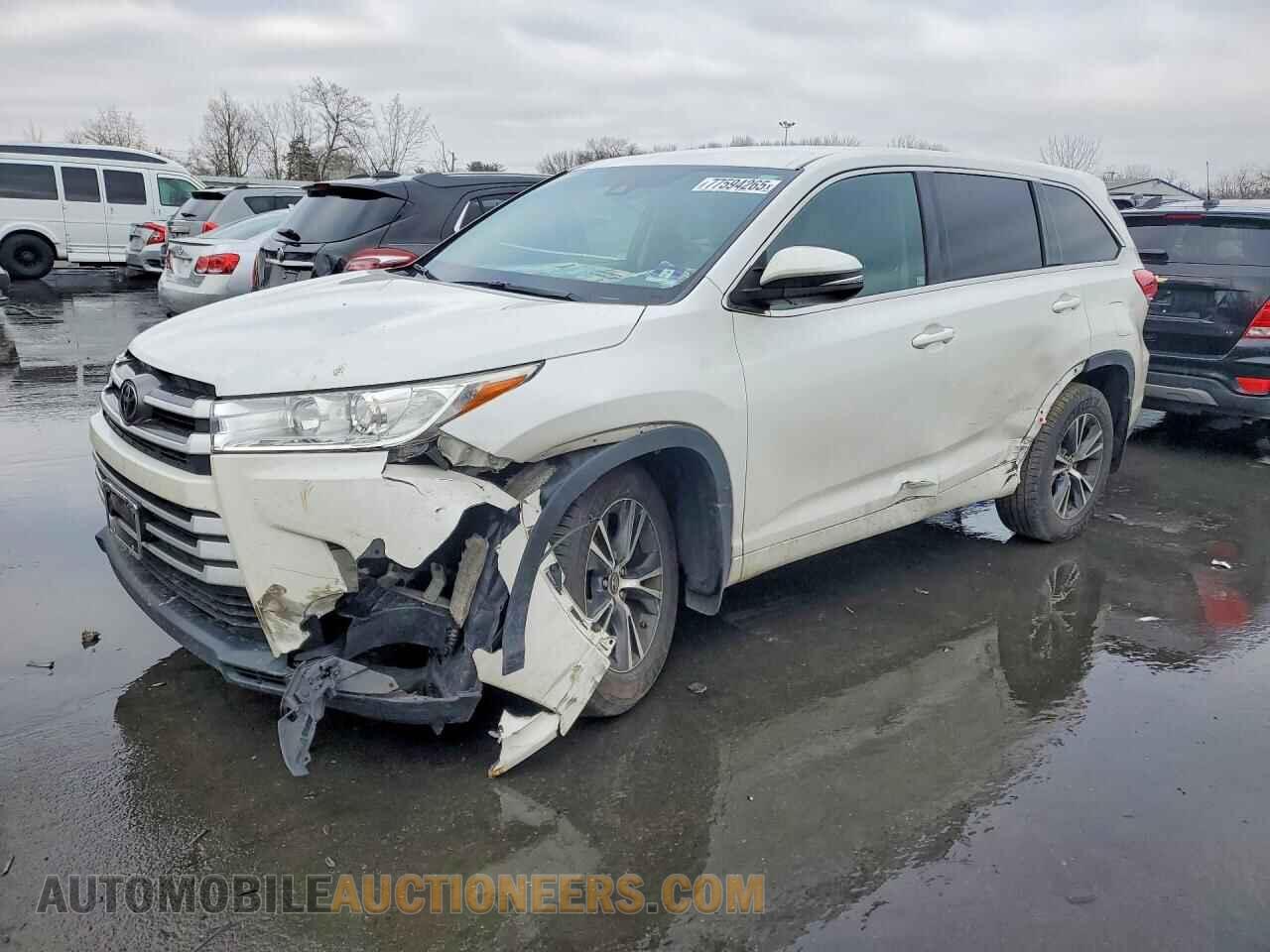 5TDBZRFH8HS384585 TOYOTA HIGHLANDER 2017