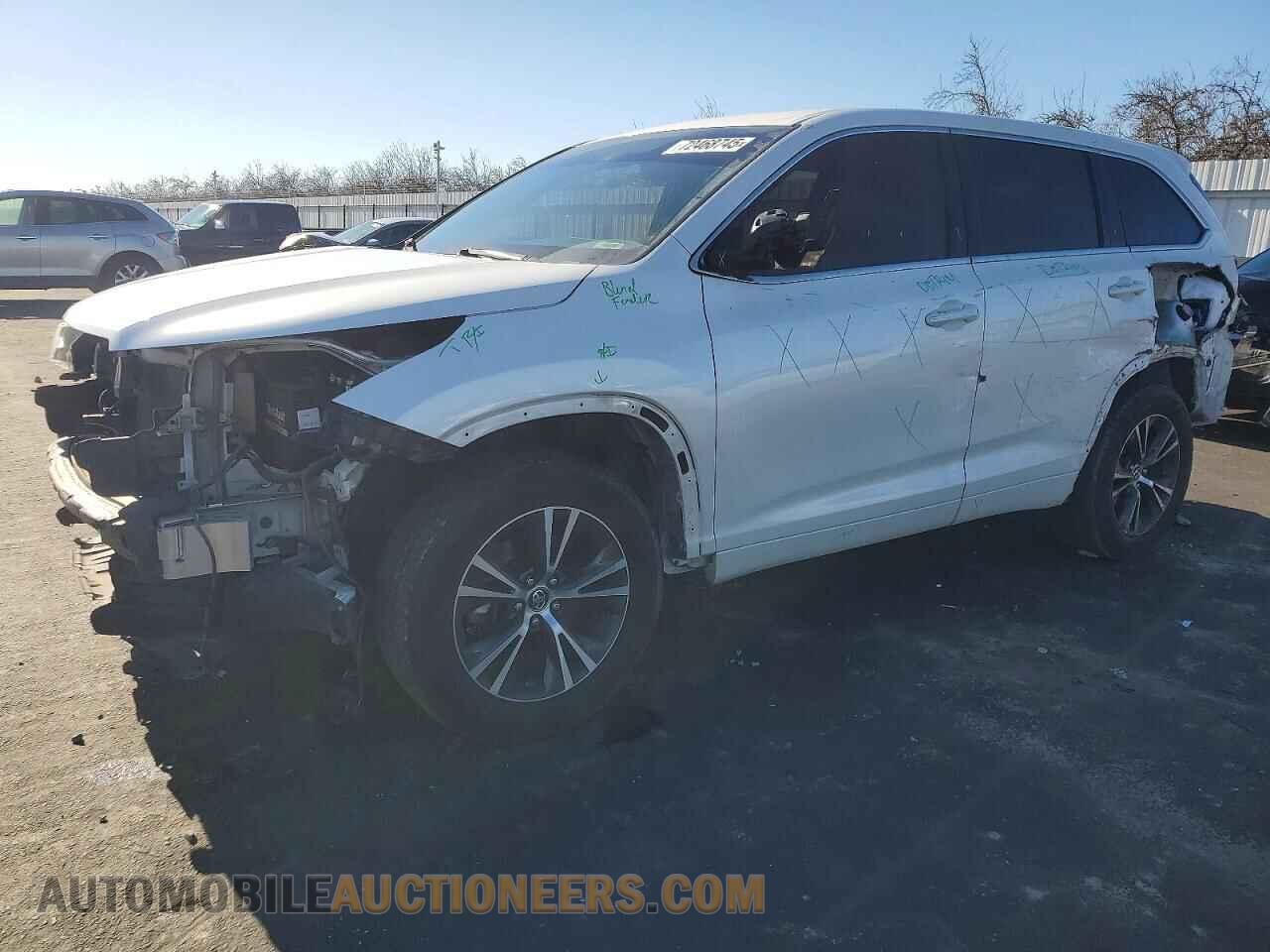 5TDBZRFH8JS831230 TOYOTA HIGHLANDER 2018