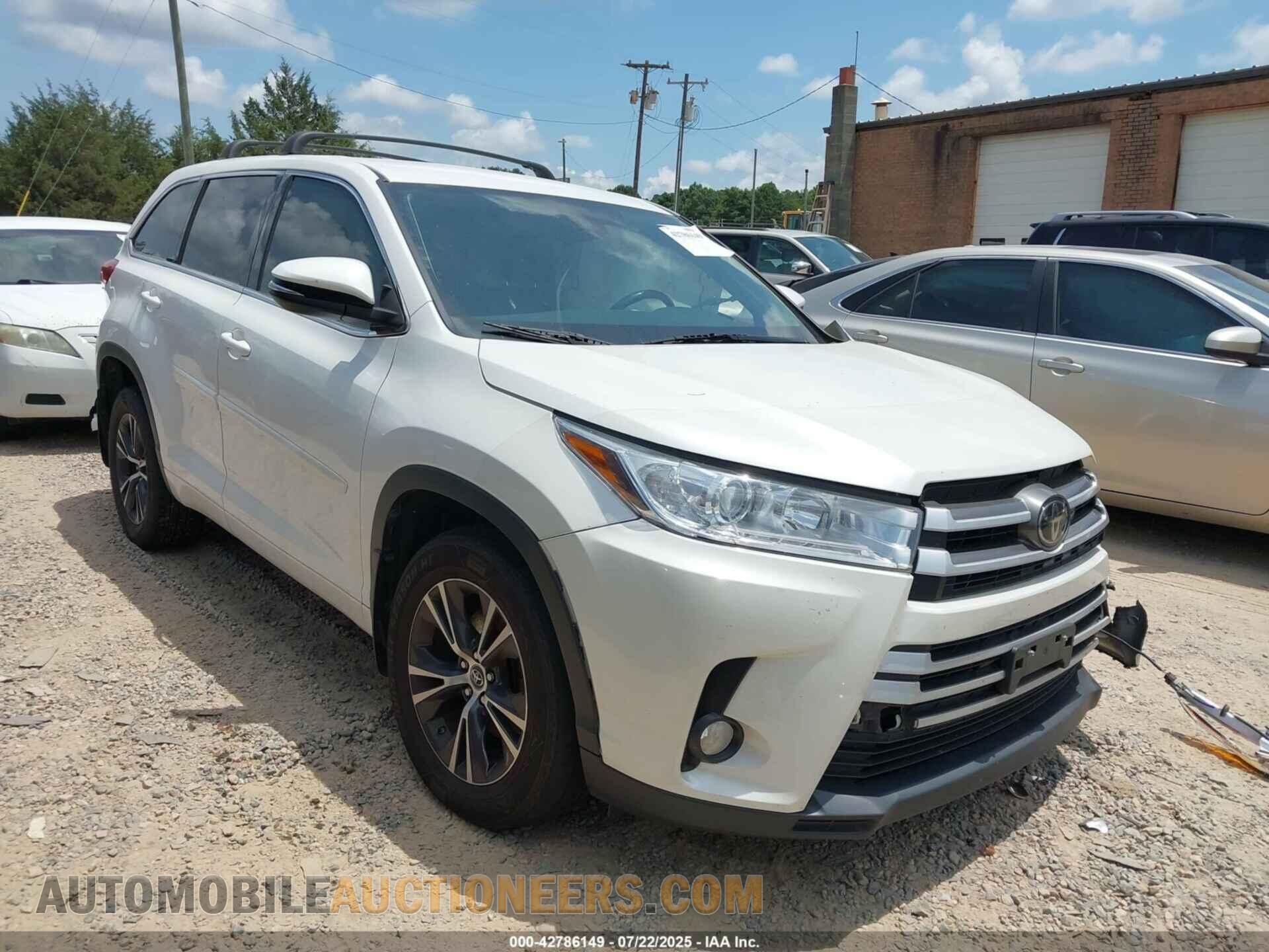 5TDBZRFH8JS844513 TOYOTA HIGHLANDER 2018