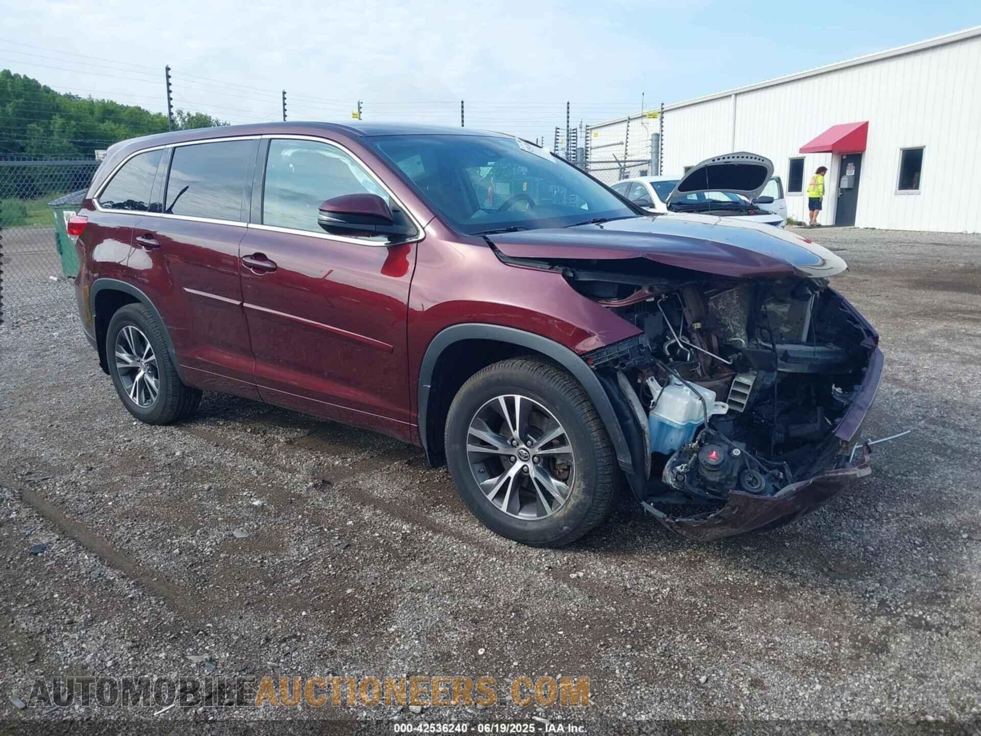 5TDBZRFH8JS892948 TOYOTA HIGHLANDER 2018