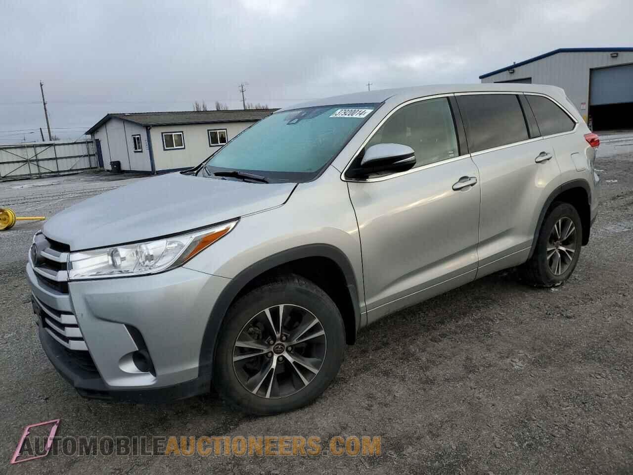 5TDBZRFH9JS823444 TOYOTA HIGHLANDER 2018