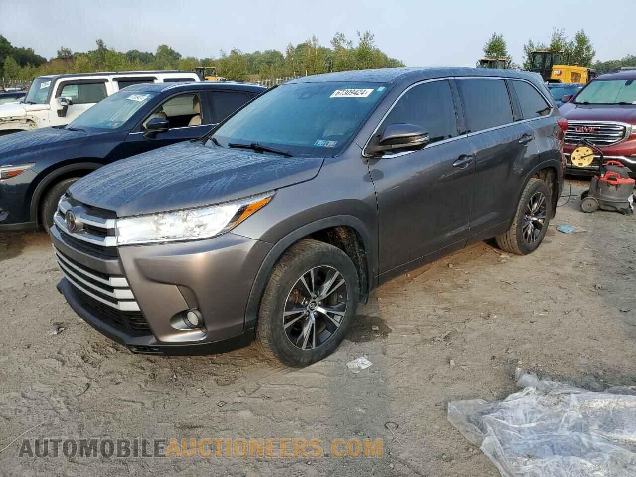 5TDBZRFH9JS881991 TOYOTA HIGHLANDER 2018