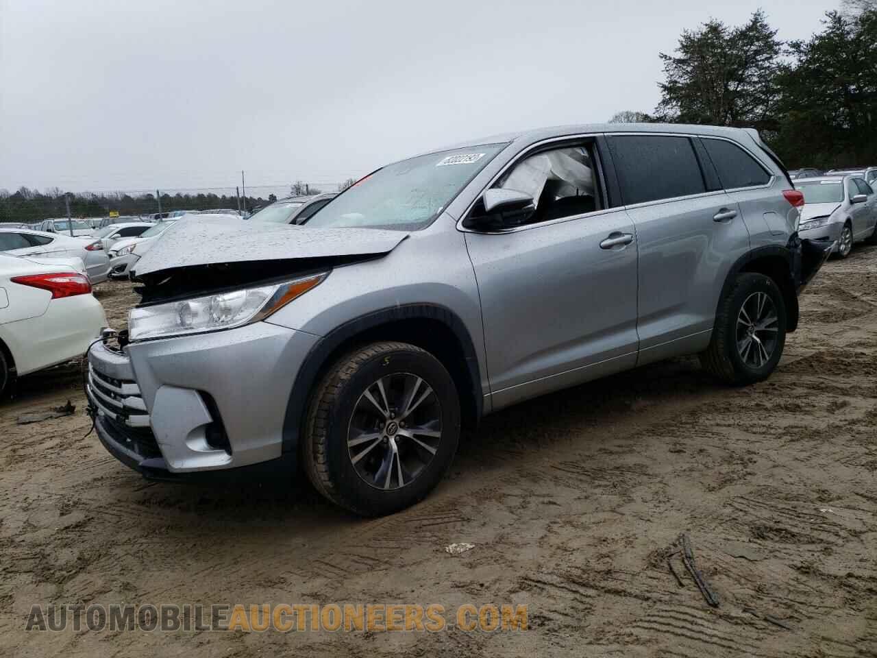 5TDBZRFHXJS879313 TOYOTA HIGHLANDER 2018