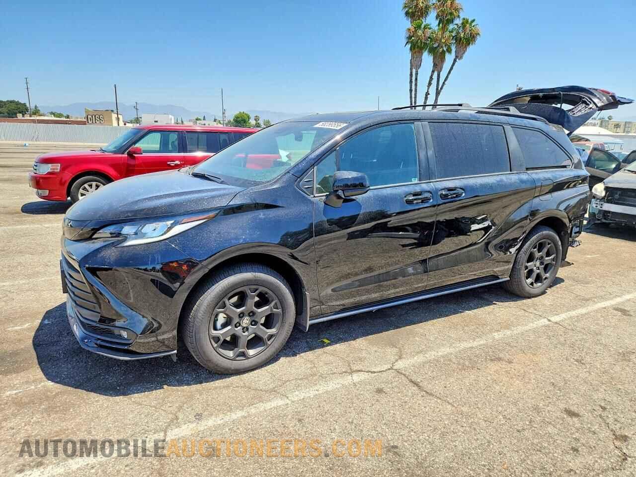 5TDCSKFC2SS220809 TOYOTA SIENNA 2025