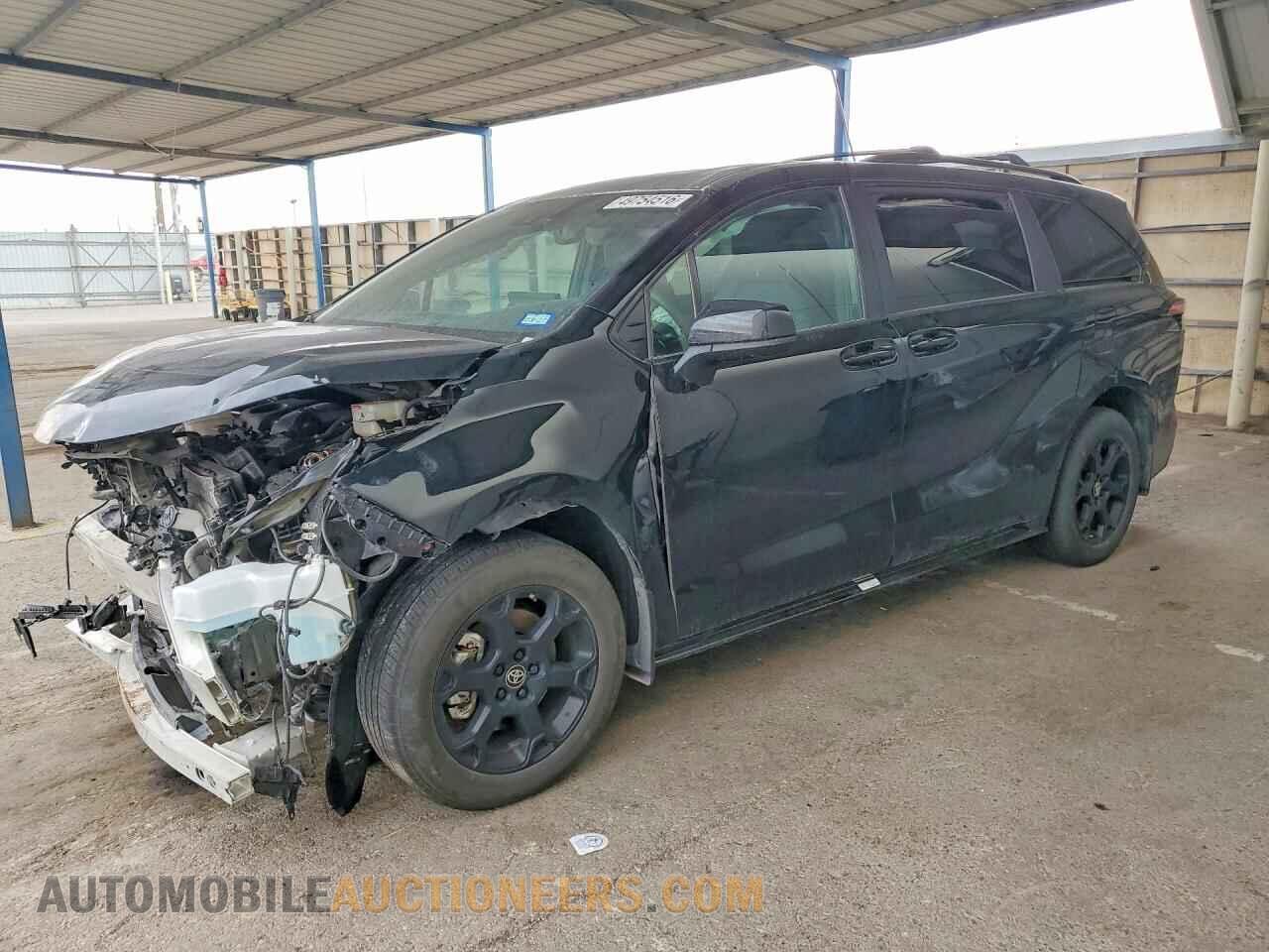 5TDCSKFC3SS175878 TOYOTA SIENNA 2025