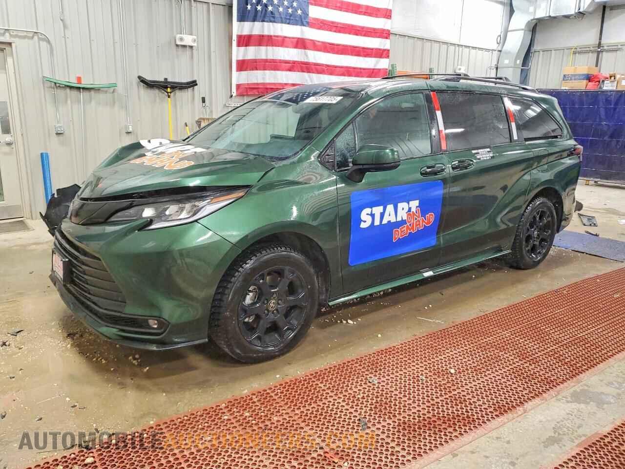 5TDCSKFC3SS220205 TOYOTA SIENNA 2025