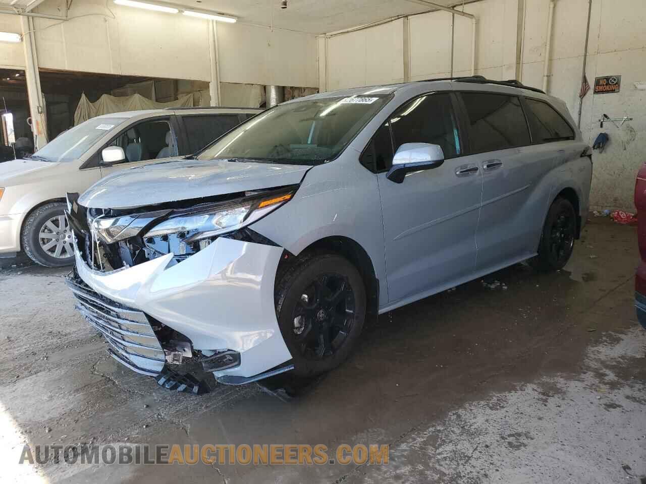 5TDCSKFC7SS217405 TOYOTA SIENNA 2025