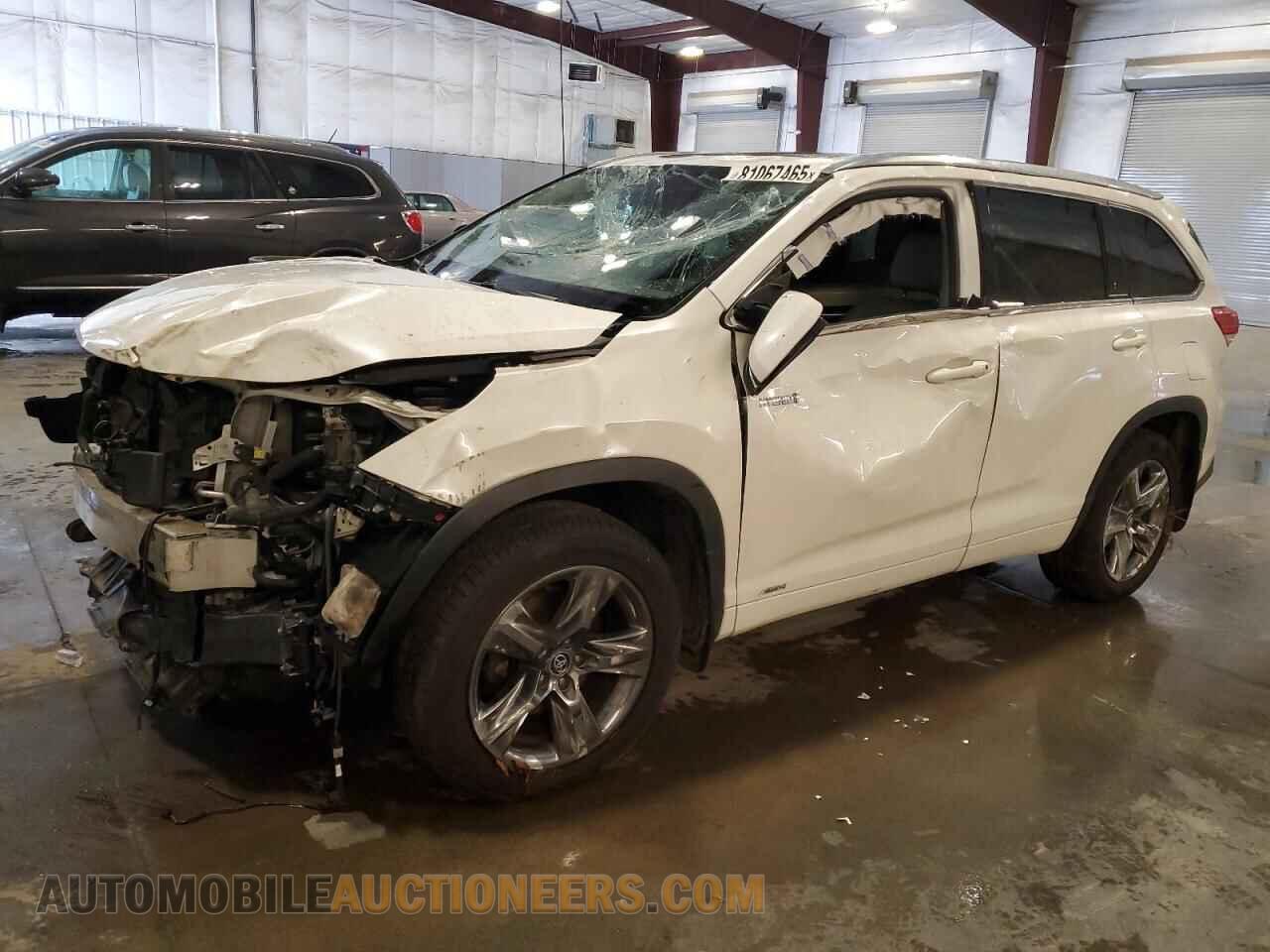 5TDDGRFH6JS040581 TOYOTA HIGHLANDER 2018