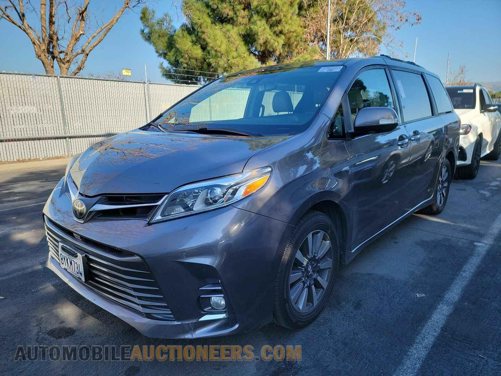 5TDDZ3DC7JS206993 Toyota Sienna 2018