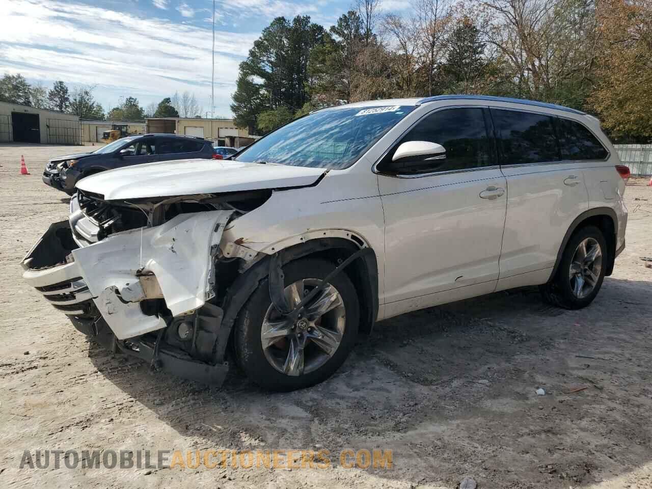5TDDZRFH0JS860200 TOYOTA HIGHLANDER 2018