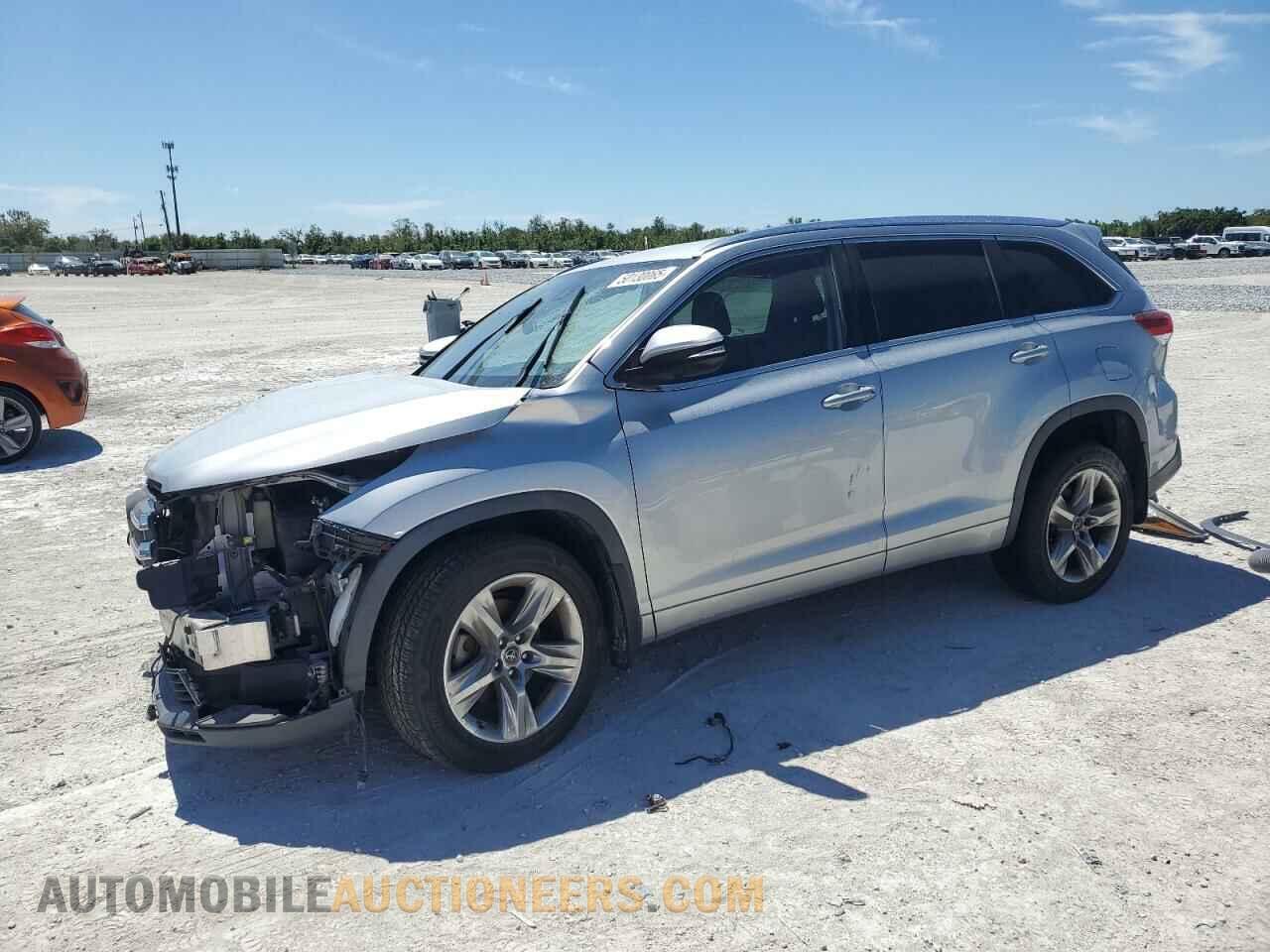5TDDZRFH1JS822233 TOYOTA HIGHLANDER 2018