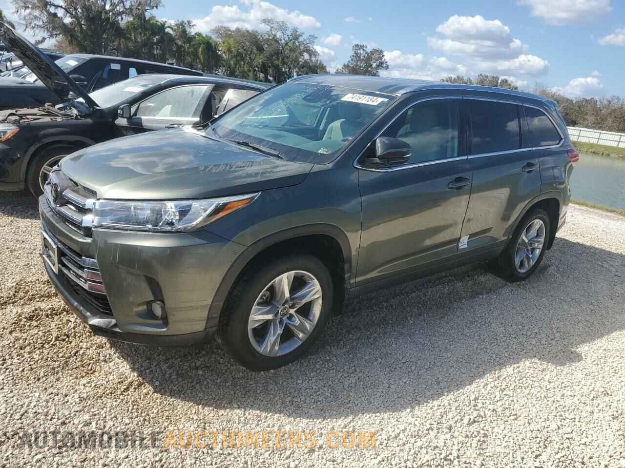 5TDDZRFH2JS813850 TOYOTA HIGHLANDER 2018