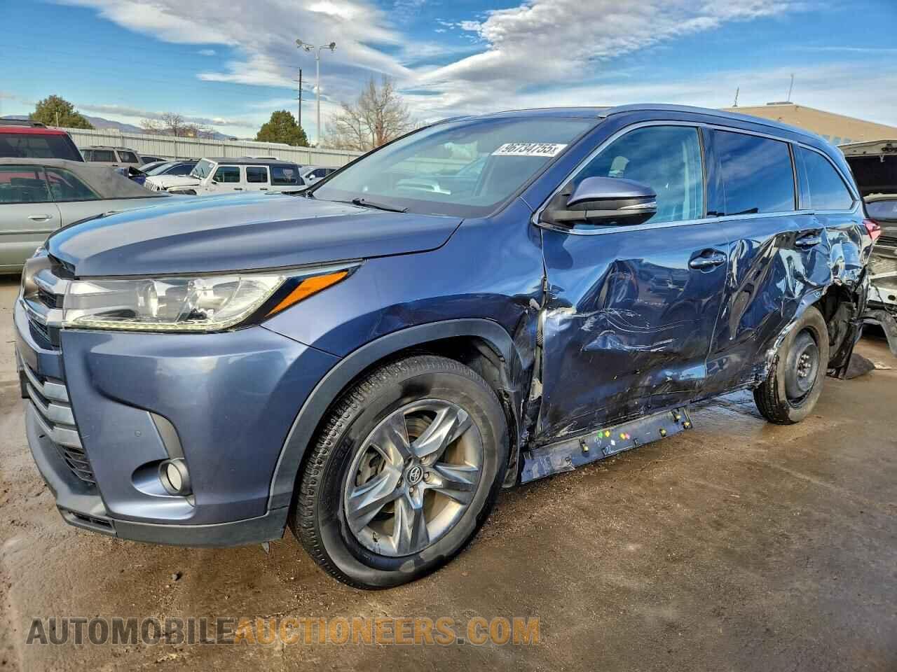 5TDDZRFH2JS849344 TOYOTA HIGHLANDER 2018