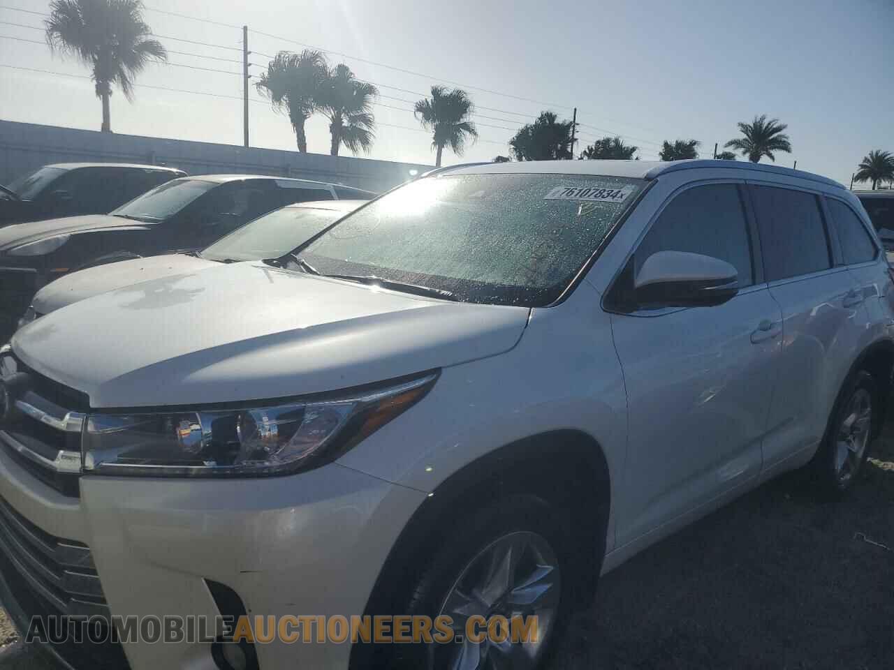 5TDDZRFH2JS901720 TOYOTA HIGHLANDER 2018