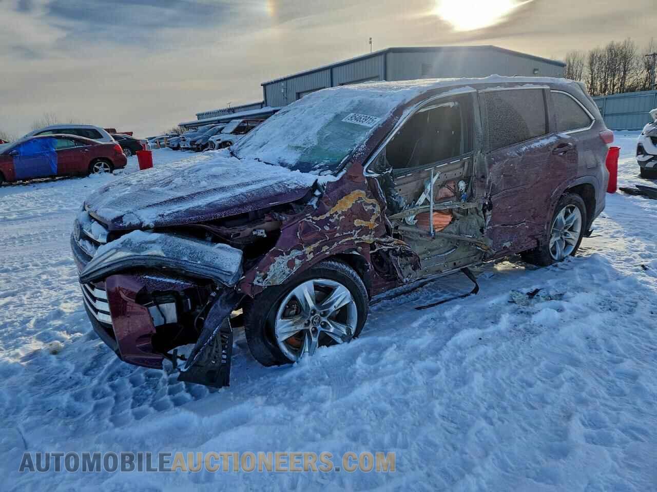 5TDDZRFH4JS490983 TOYOTA HIGHLANDER 2018