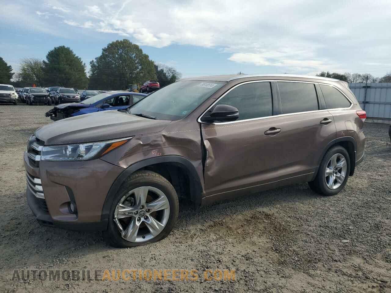5TDDZRFH4JS826650 TOYOTA HIGHLANDER 2018