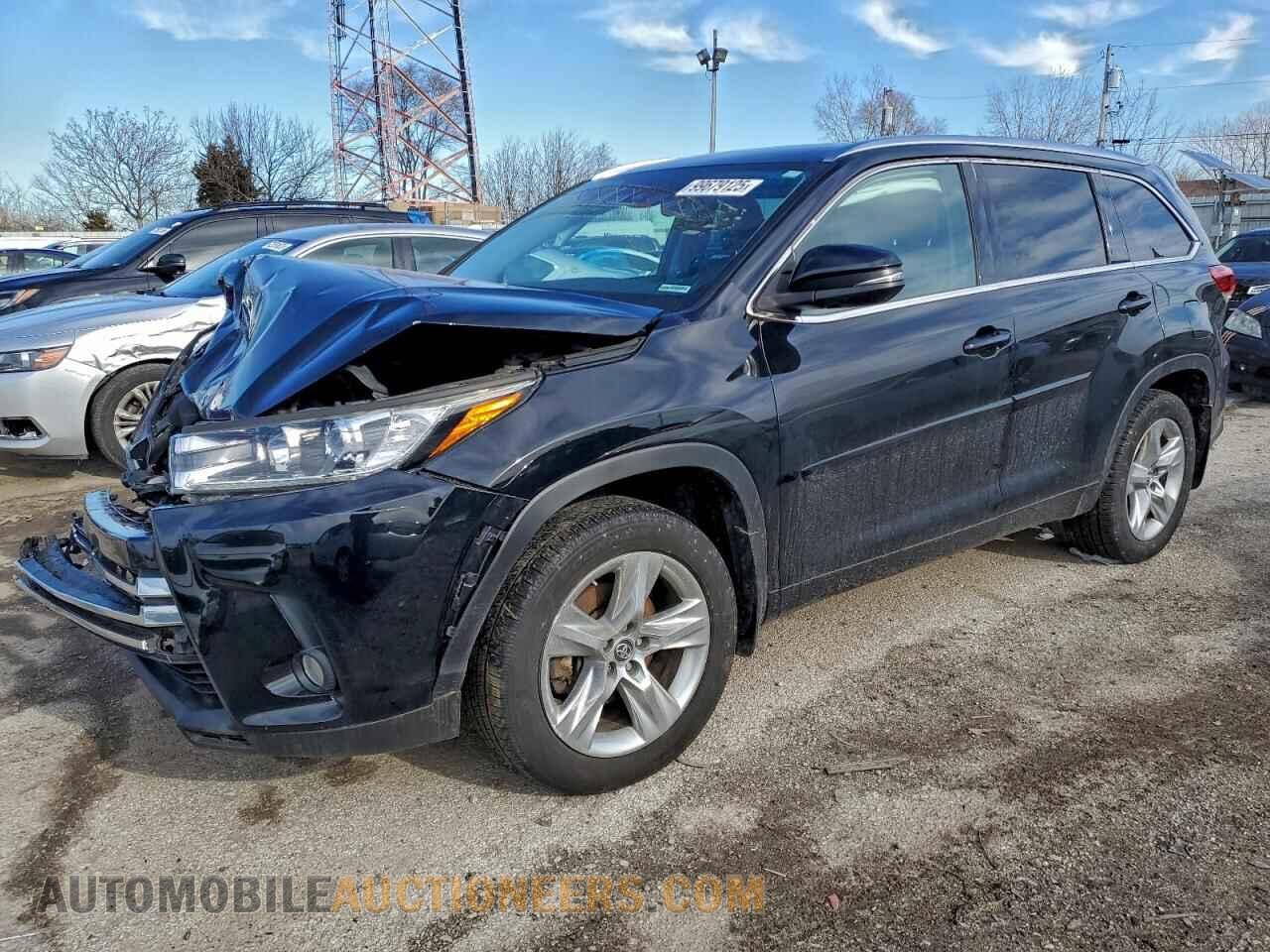 5TDDZRFH4JS856280 TOYOTA HIGHLANDER 2018