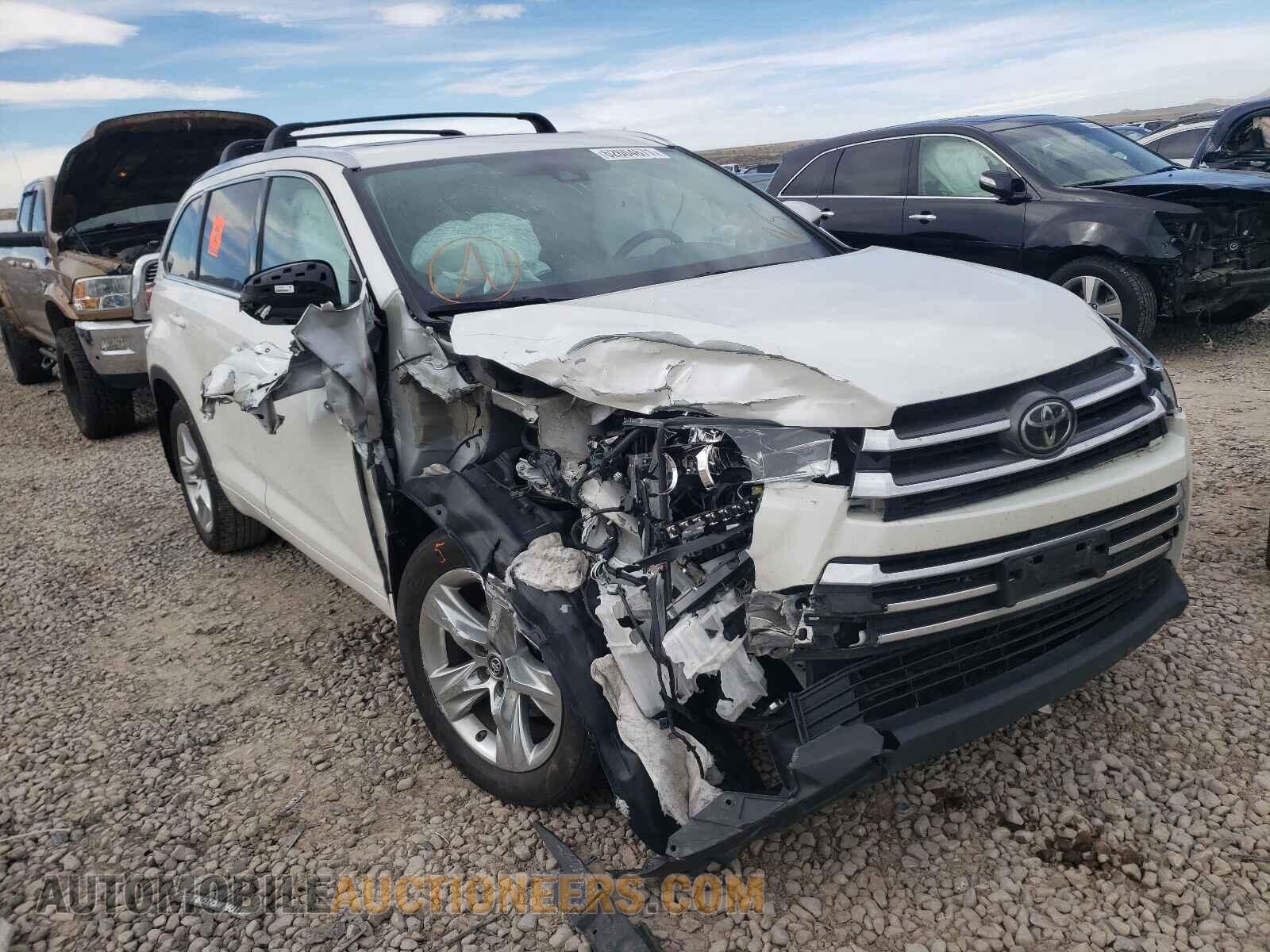 5TDDZRFH4JS902772 TOYOTA HIGHLANDER 2018
