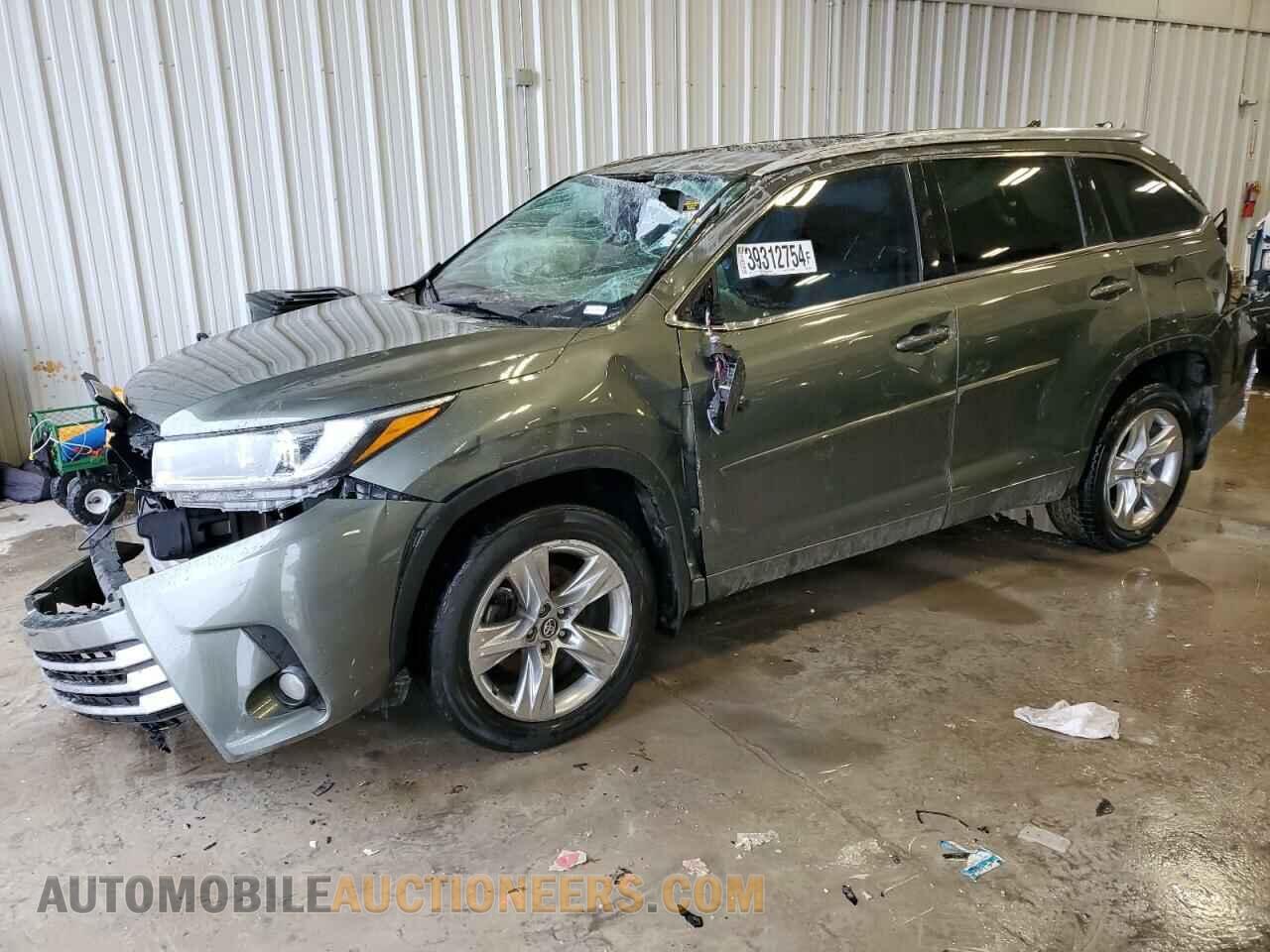 5TDDZRFH5JS490040 TOYOTA HIGHLANDER 2018