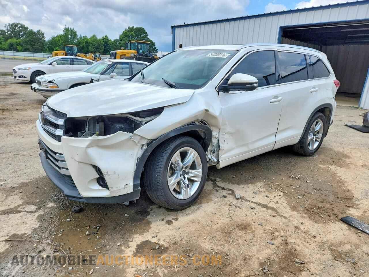 5TDDZRFH5JS805841 TOYOTA HIGHLANDER 2018