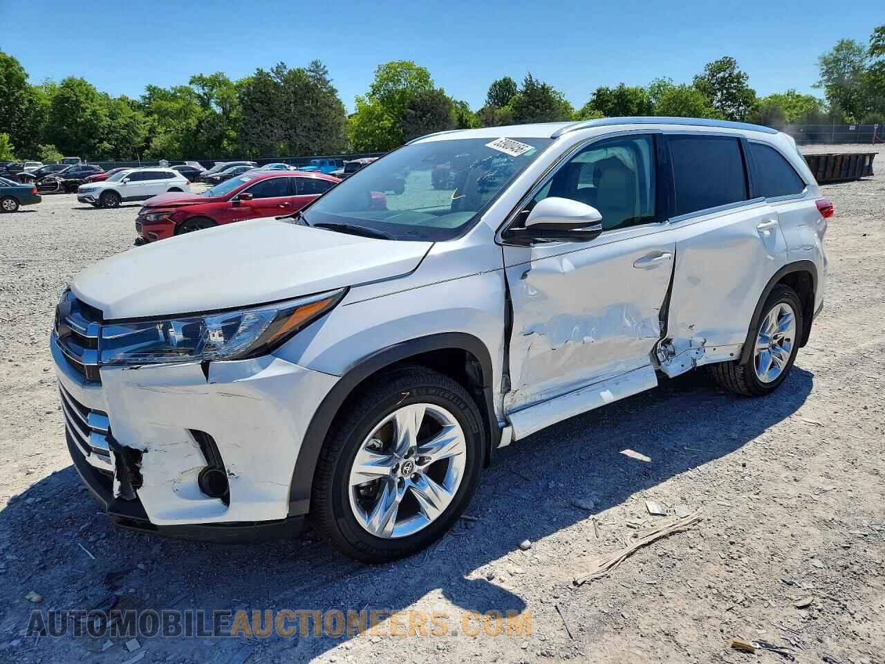 5TDDZRFH8JS801007 TOYOTA HIGHLANDER 2018