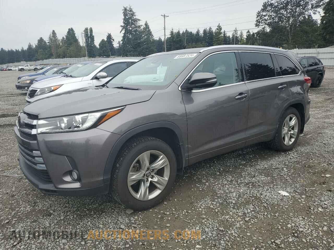 5TDDZRFH8JS863586 TOYOTA HIGHLANDER 2018