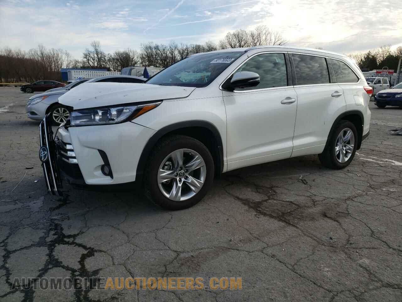 5TDDZRFH8JS893784 TOYOTA HIGHLANDER 2018