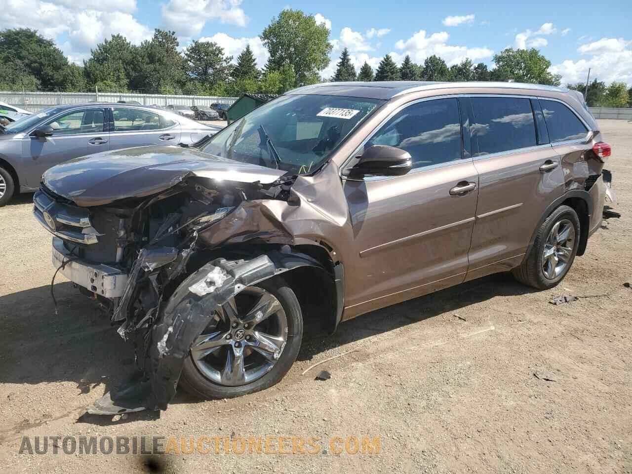 5TDDZRFHXJS833621 TOYOTA HIGHLANDER 2018