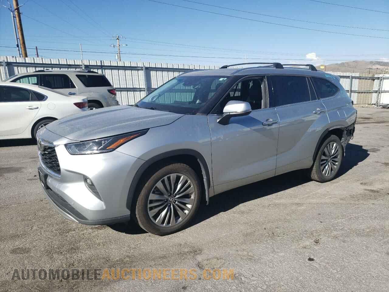 5TDFZRBH6MS076607 TOYOTA HIGHLANDER 2021