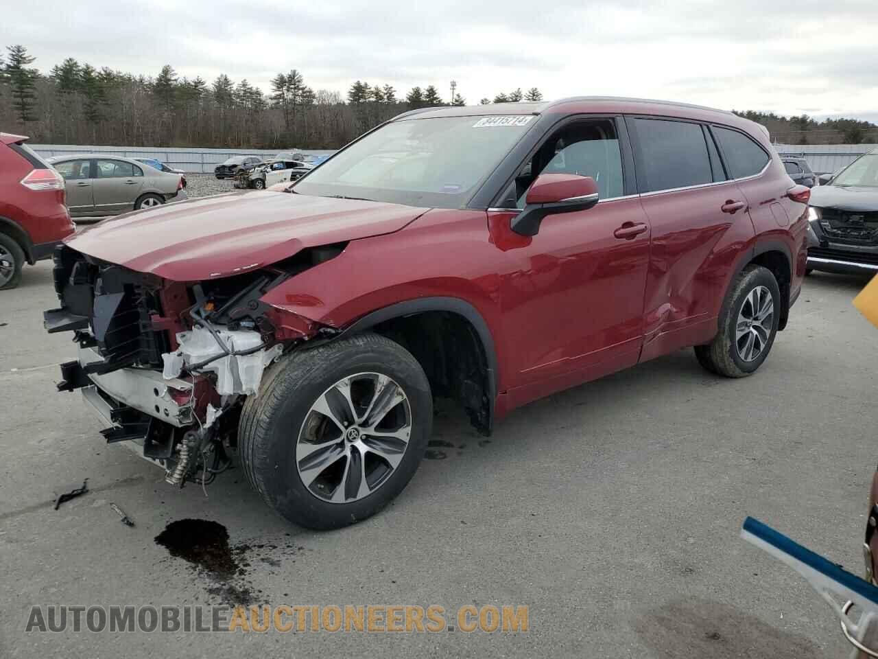 5TDGZRBH2NS581663 TOYOTA HIGHLANDER 2022
