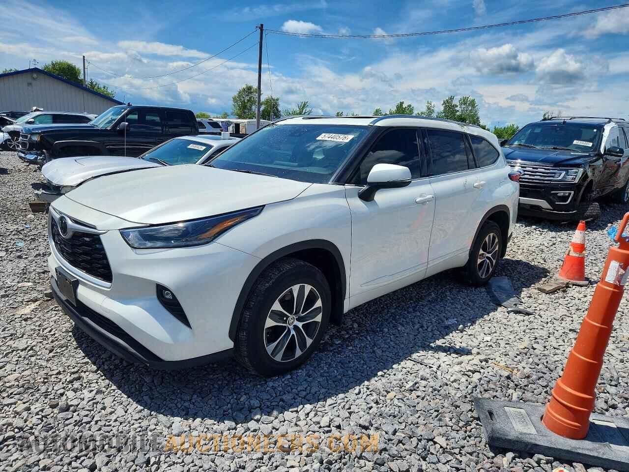 5TDGZRBH6MS541925 TOYOTA HIGHLANDER 2021