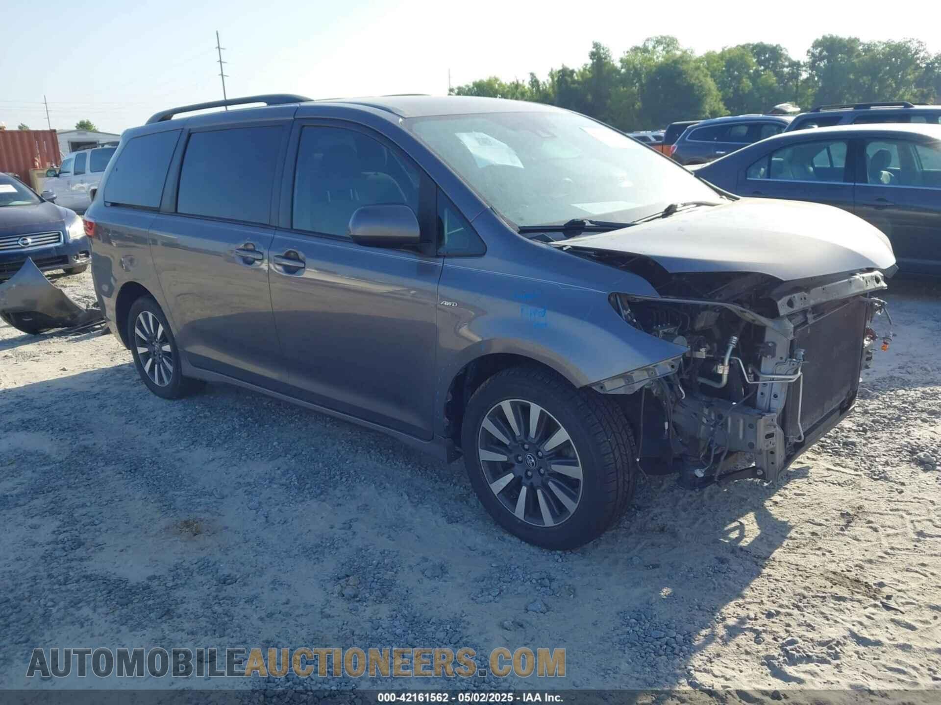 5TDJZ3DC3JS190746 TOYOTA SIENNA 2018