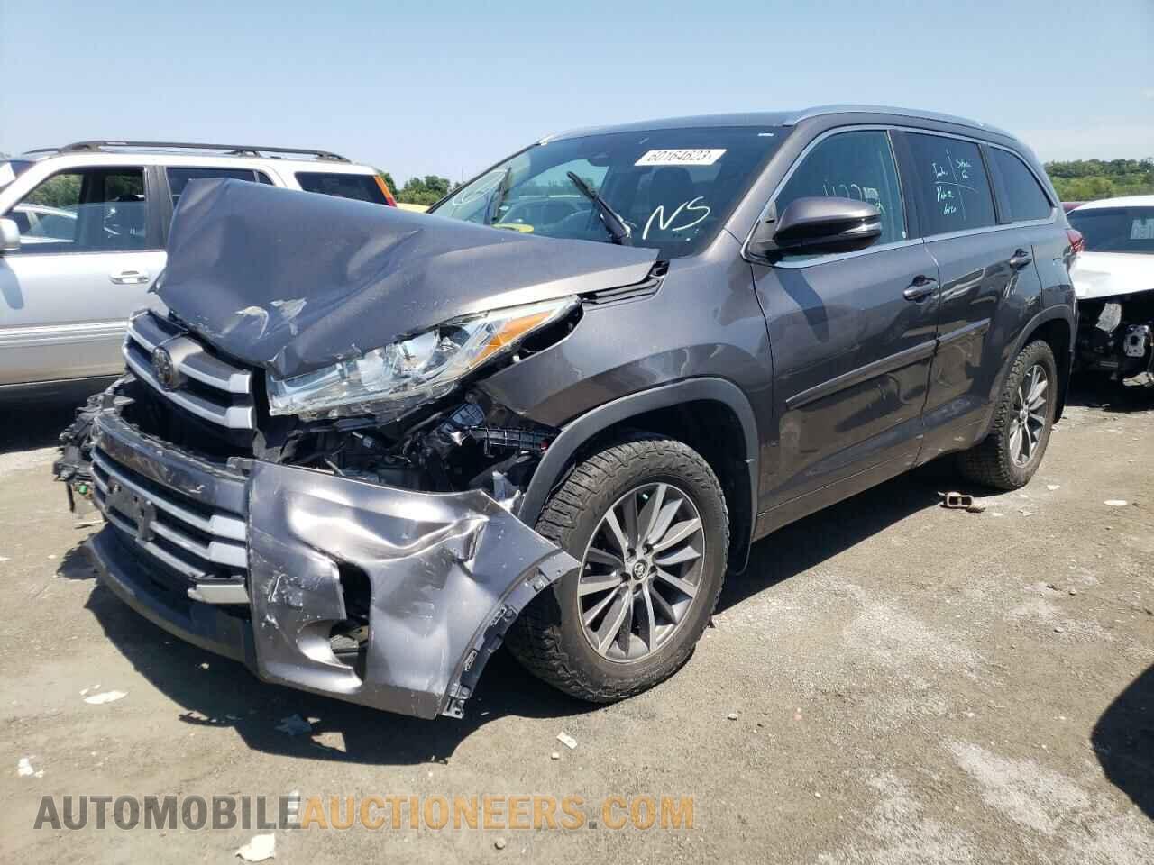 5TDJZRFH2JS528259 TOYOTA HIGHLANDER 2018