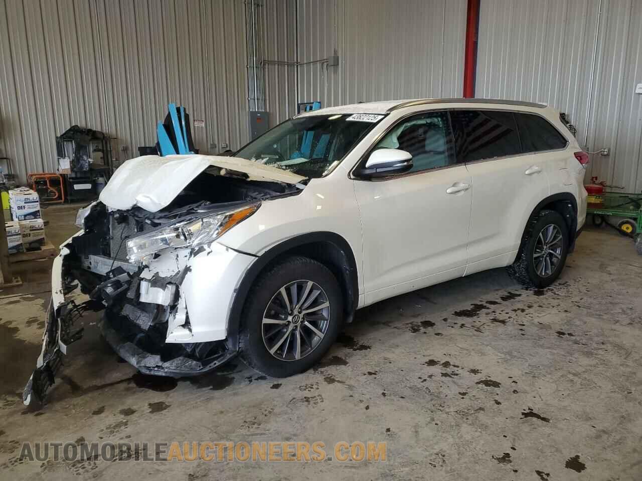 5TDJZRFH2JS534384 TOYOTA HIGHLANDER 2018