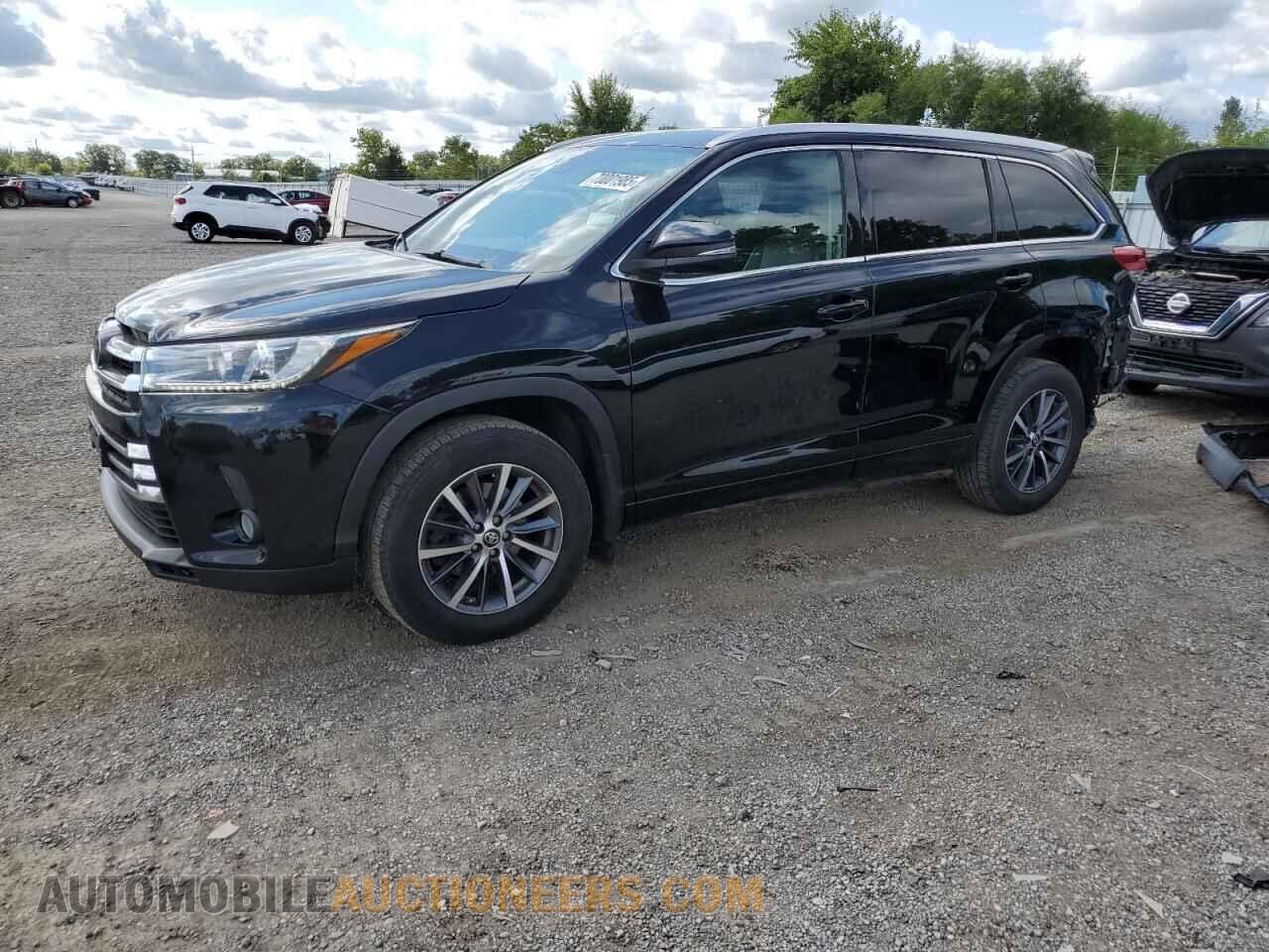 5TDJZRFH2JS553081 TOYOTA HIGHLANDER 2018