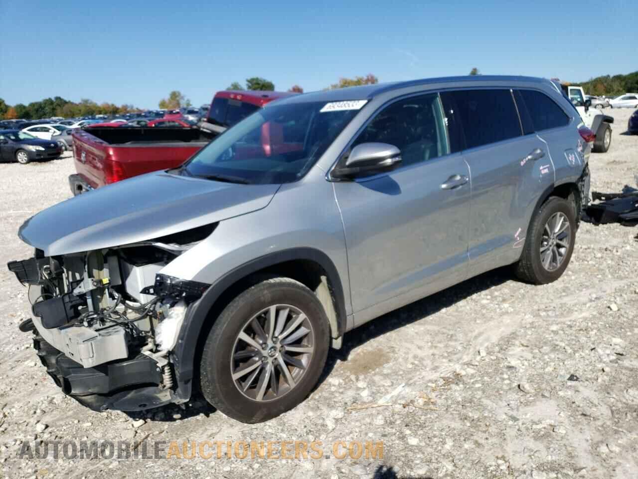 5TDJZRFH3JS544597 TOYOTA HIGHLANDER 2018