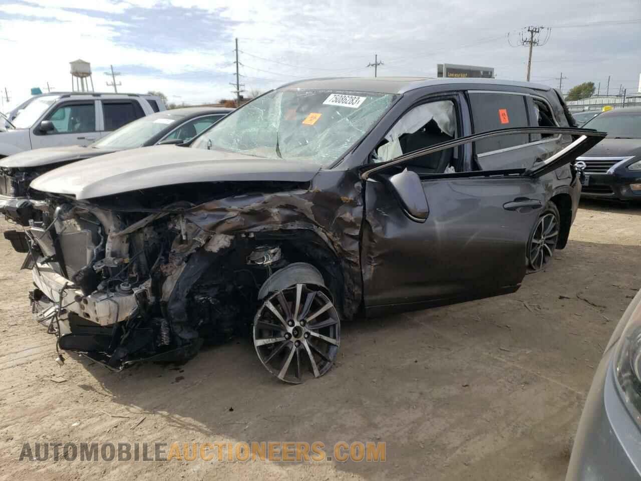 5TDJZRFH3JS841983 TOYOTA HIGHLANDER 2018