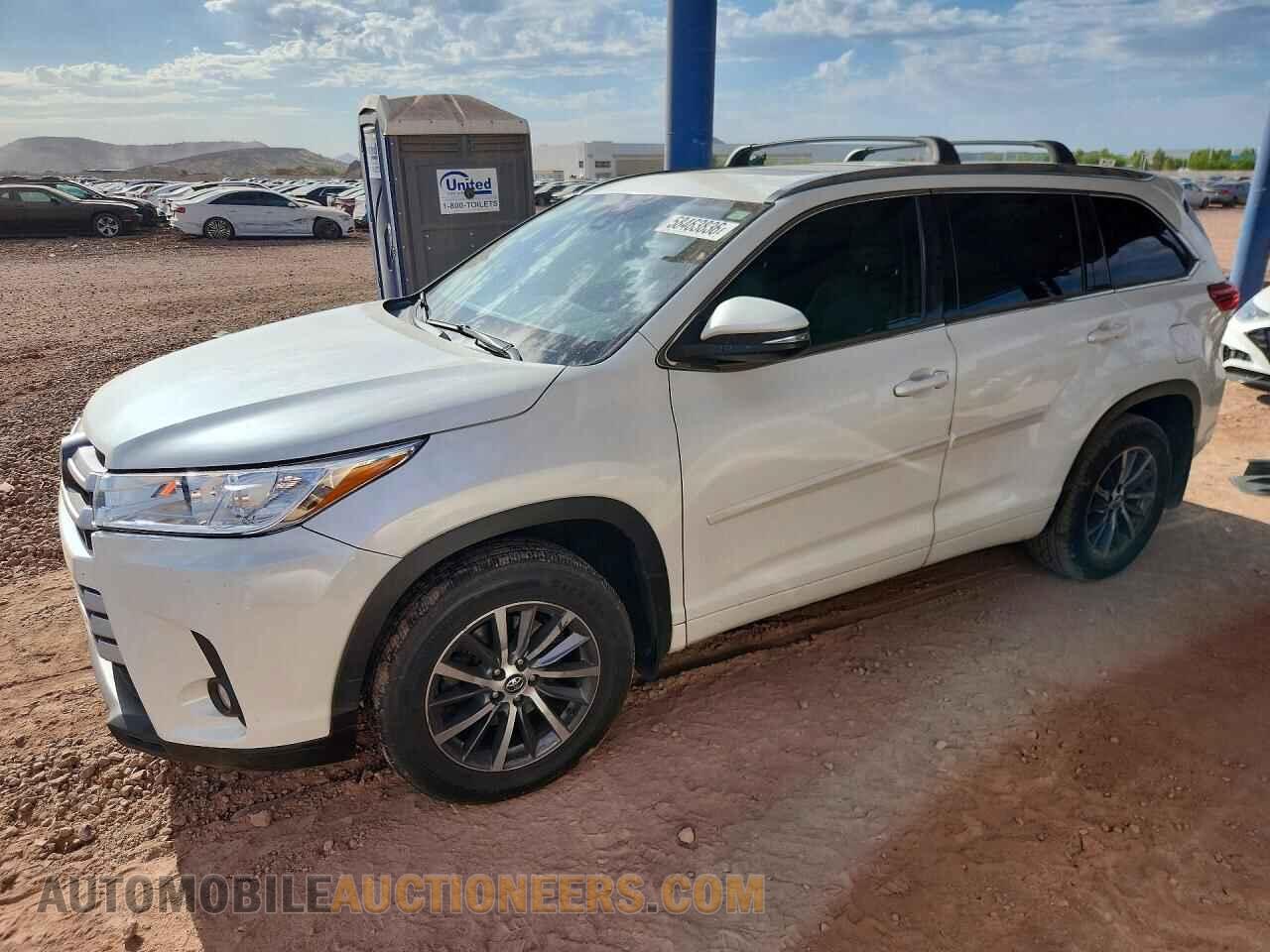 5TDJZRFH4JS498178 TOYOTA HIGHLANDER 2018