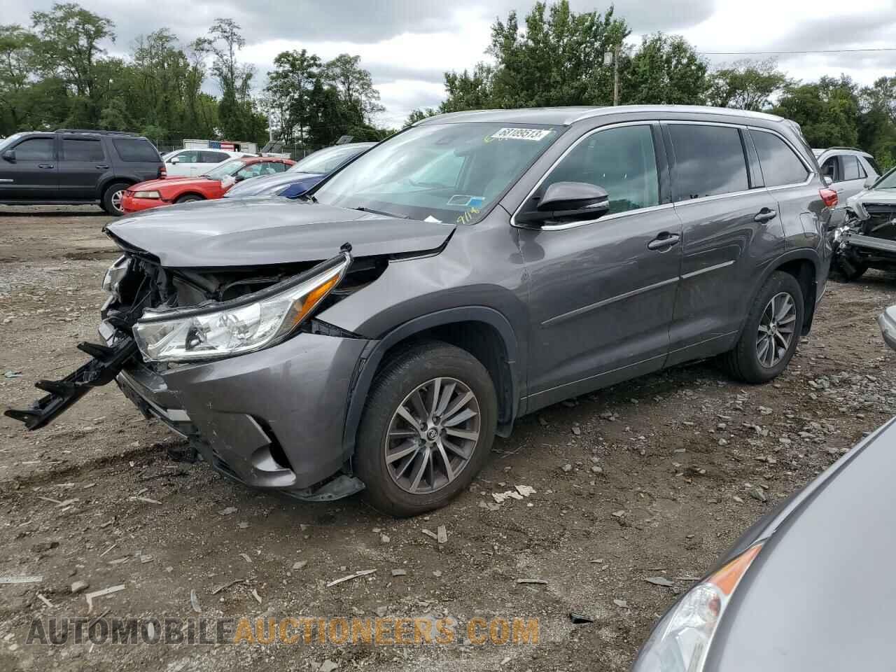 5TDJZRFH4JS892196 TOYOTA HIGHLANDER 2018