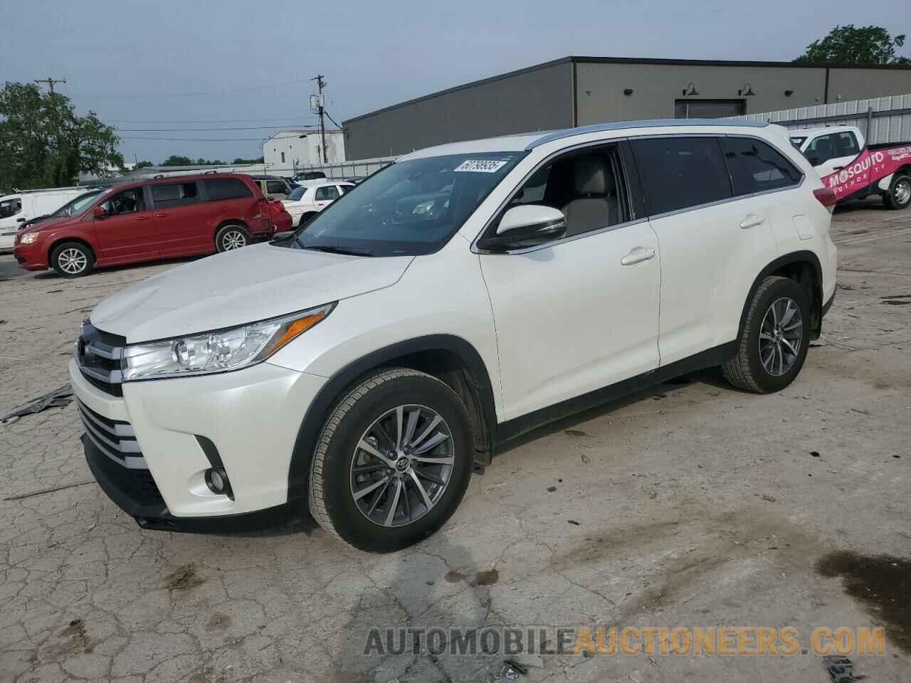 5TDJZRFH5KS917107 TOYOTA HIGHLANDER 2019