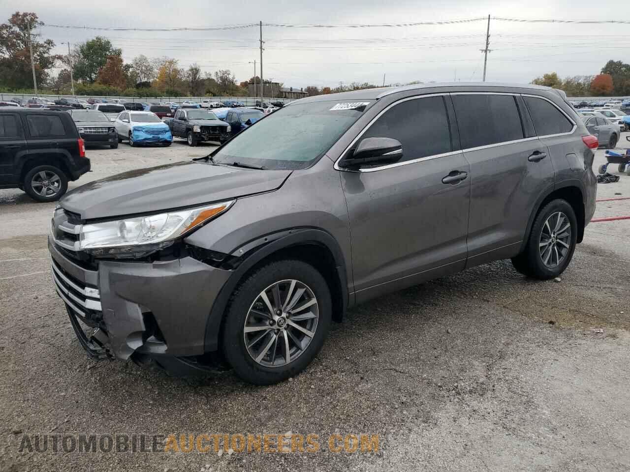 5TDJZRFH6JS557103 TOYOTA HIGHLANDER 2018