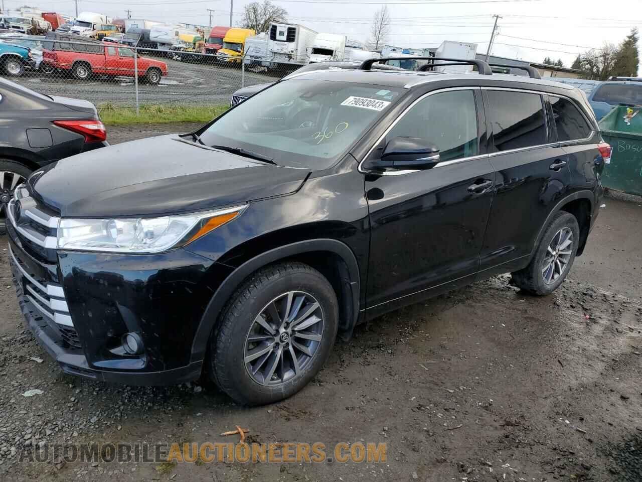 5TDJZRFH7JS883105 TOYOTA HIGHLANDER 2018