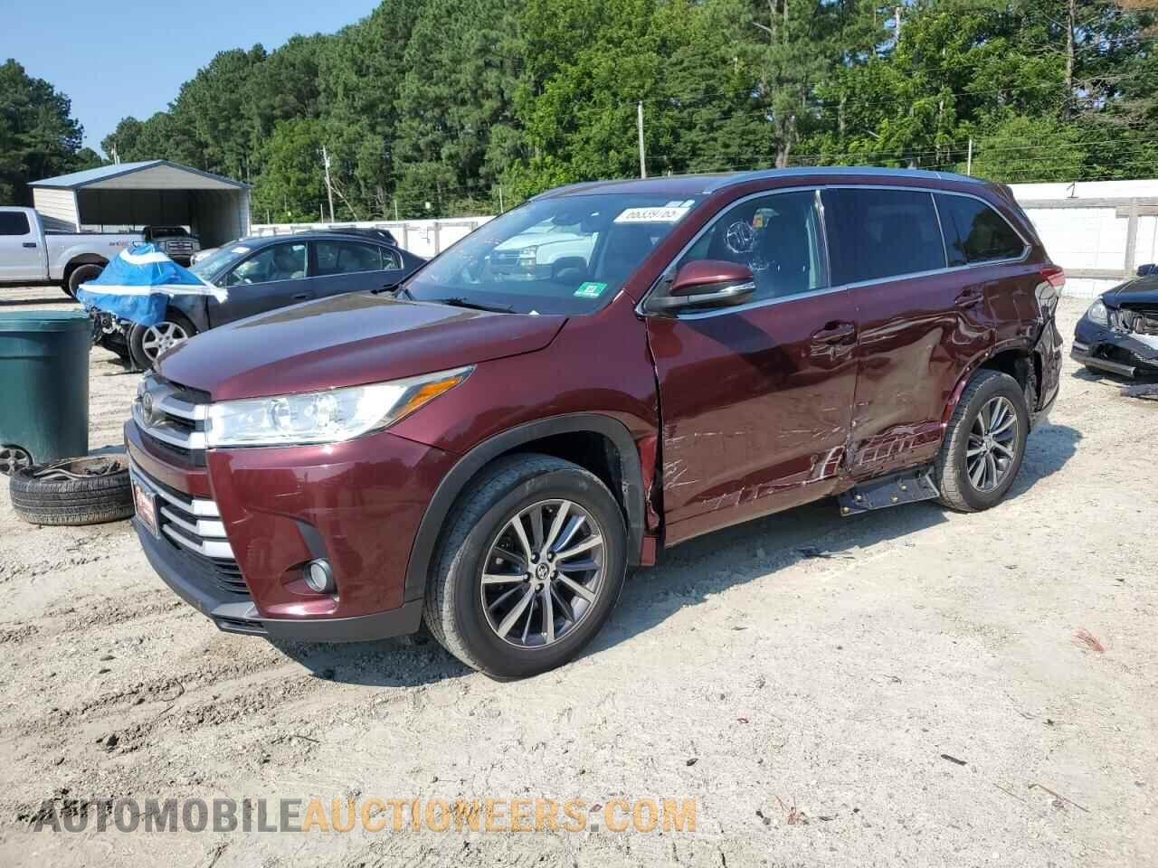 5TDJZRFH8JS837718 TOYOTA HIGHLANDER 2018