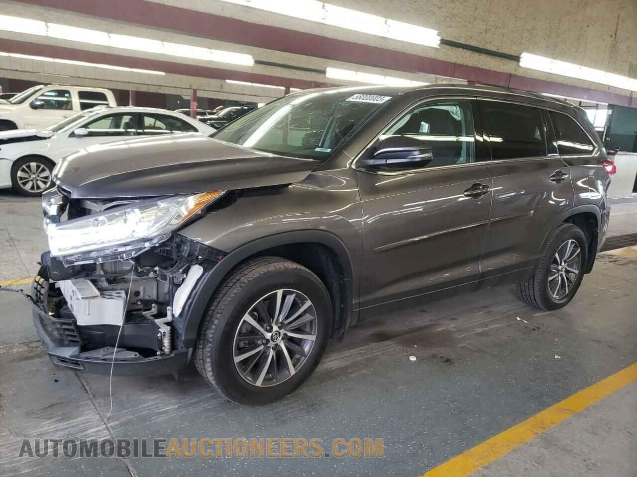 5TDJZRFH9JS836237 TOYOTA HIGHLANDER 2018