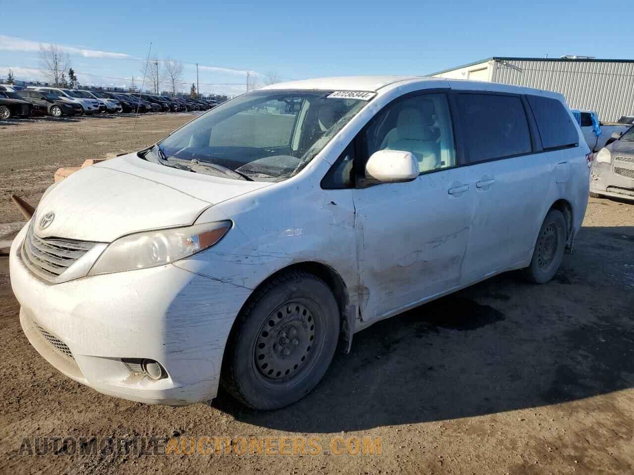 5TDKA3DC4CS016084 TOYOTA SIENNA 2012