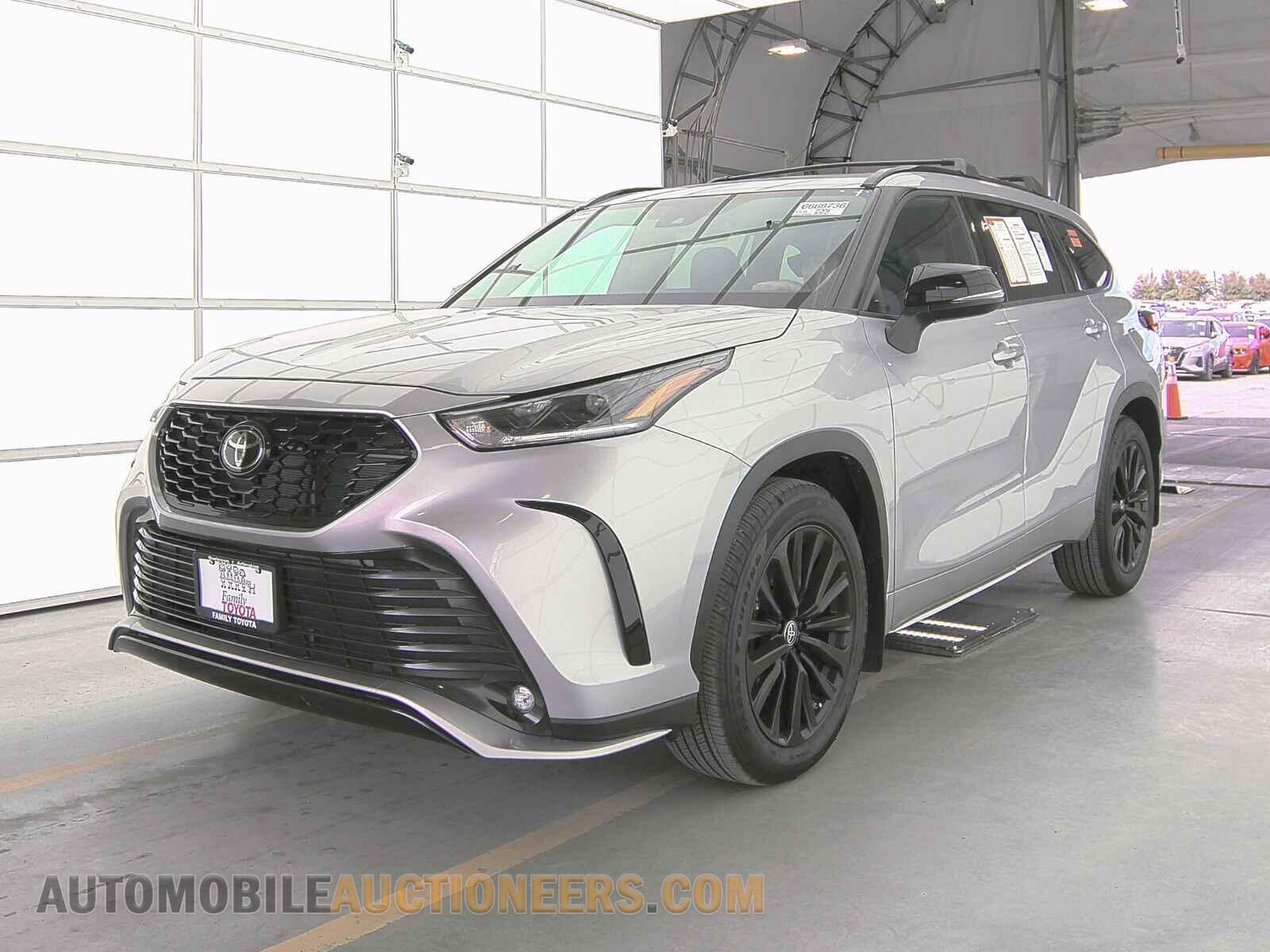 5TDKDRAH0PS507445 Toyota Highlander 2023