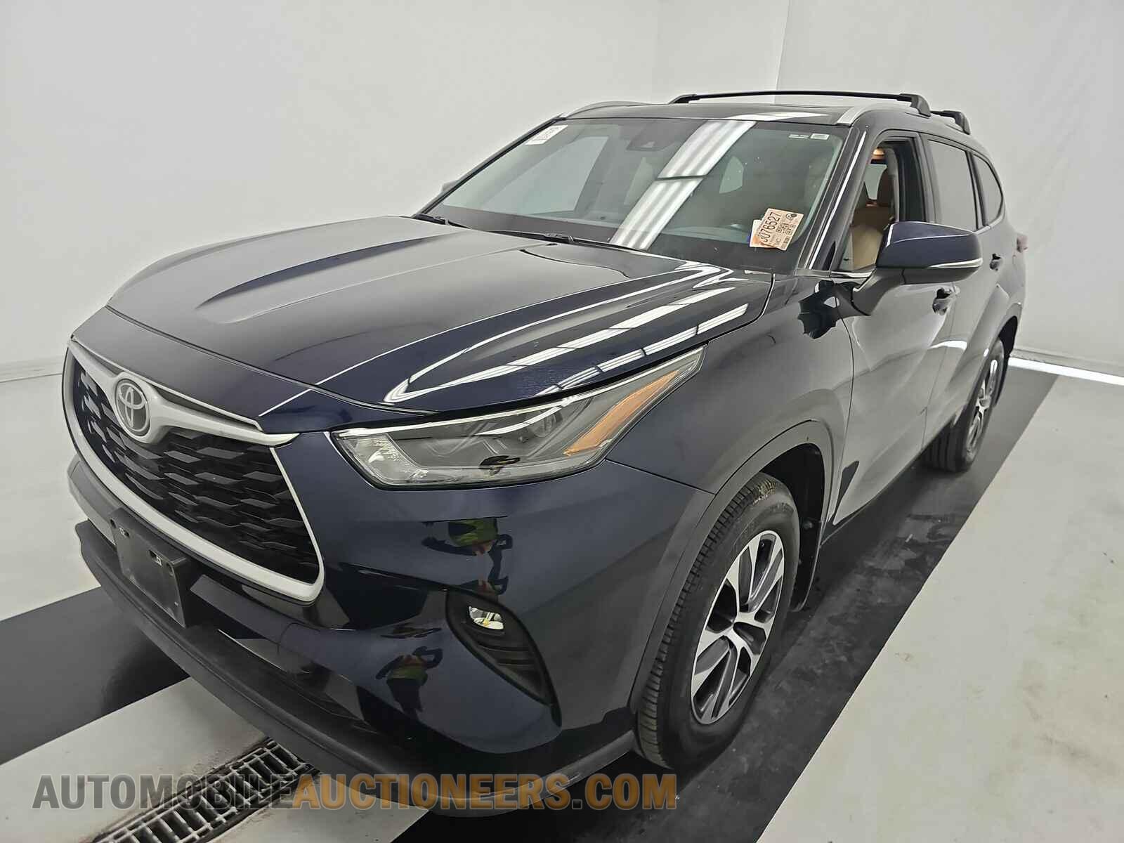 5TDKDRBH1PS503676 Toyota Highlander 2023