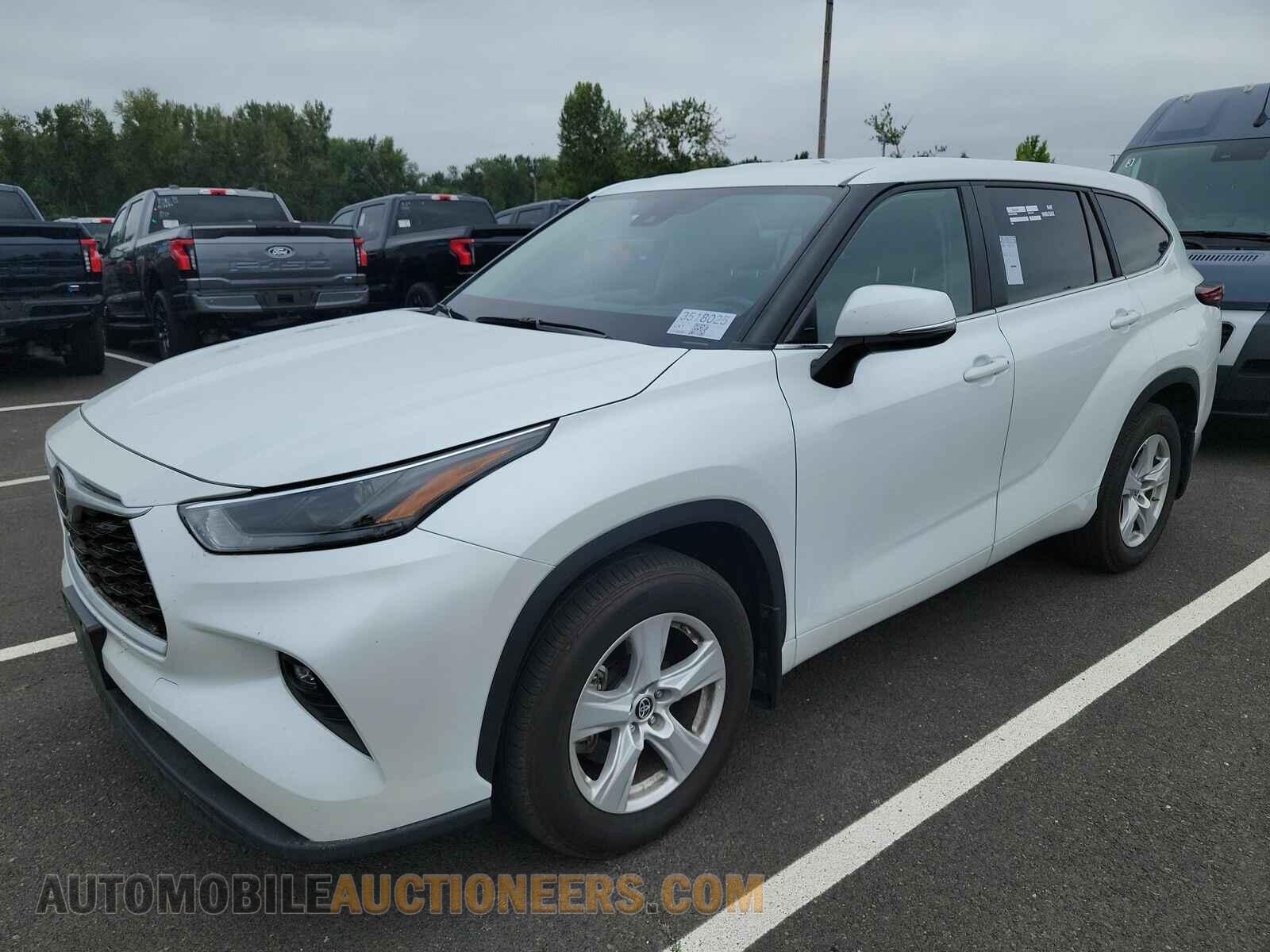 5TDKDRBH2PS502780 Toyota Highlander 2023