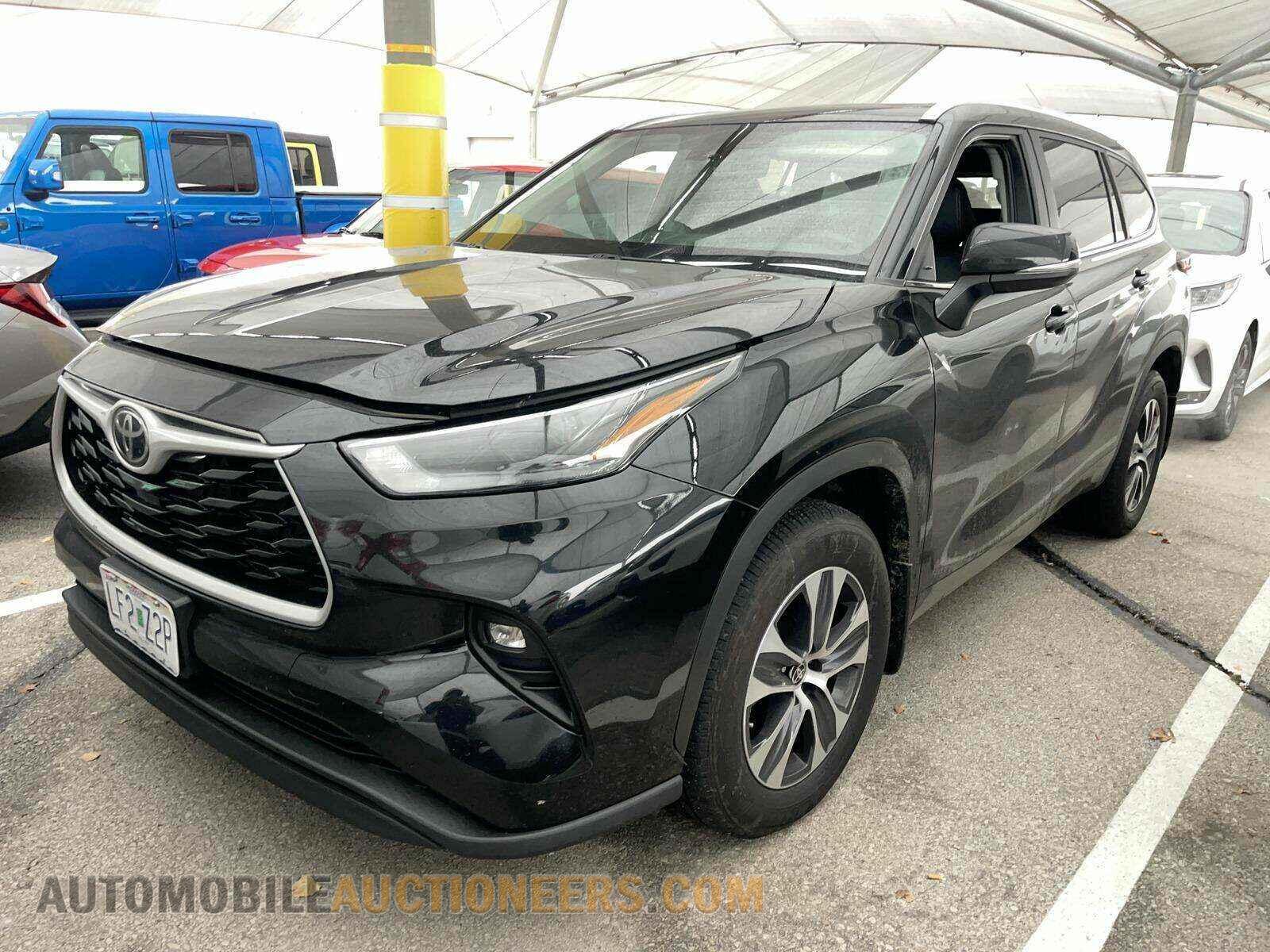 5TDKDRBH7PS506260 Toyota Highlander 2023
